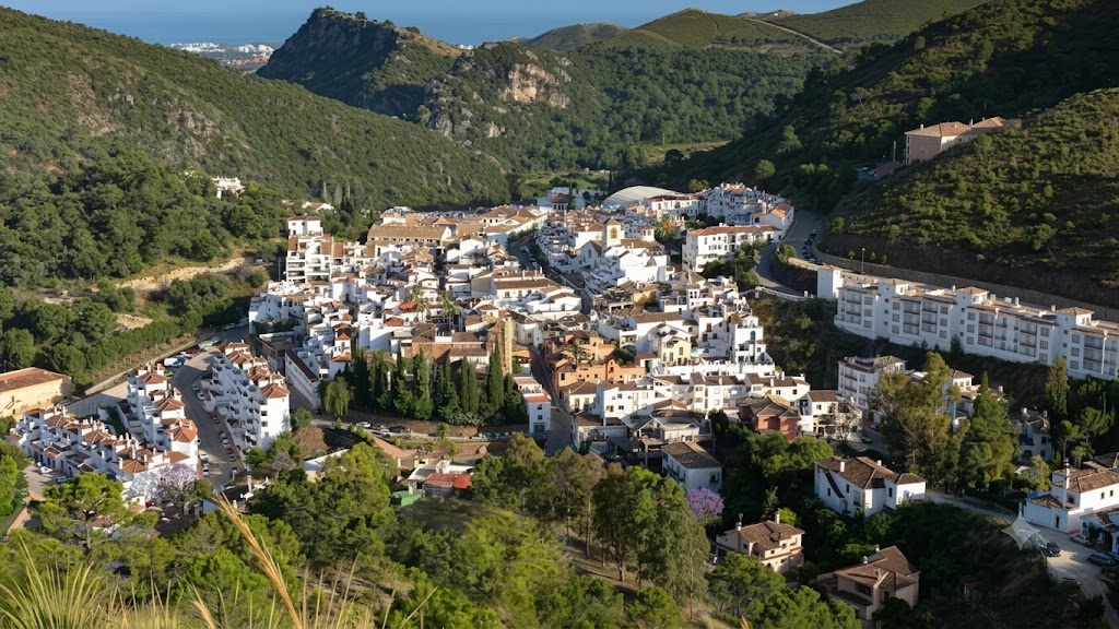 Paisaje natural y montañoso de Benahavís